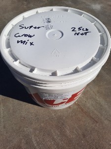15 pound bucket of super grow mix